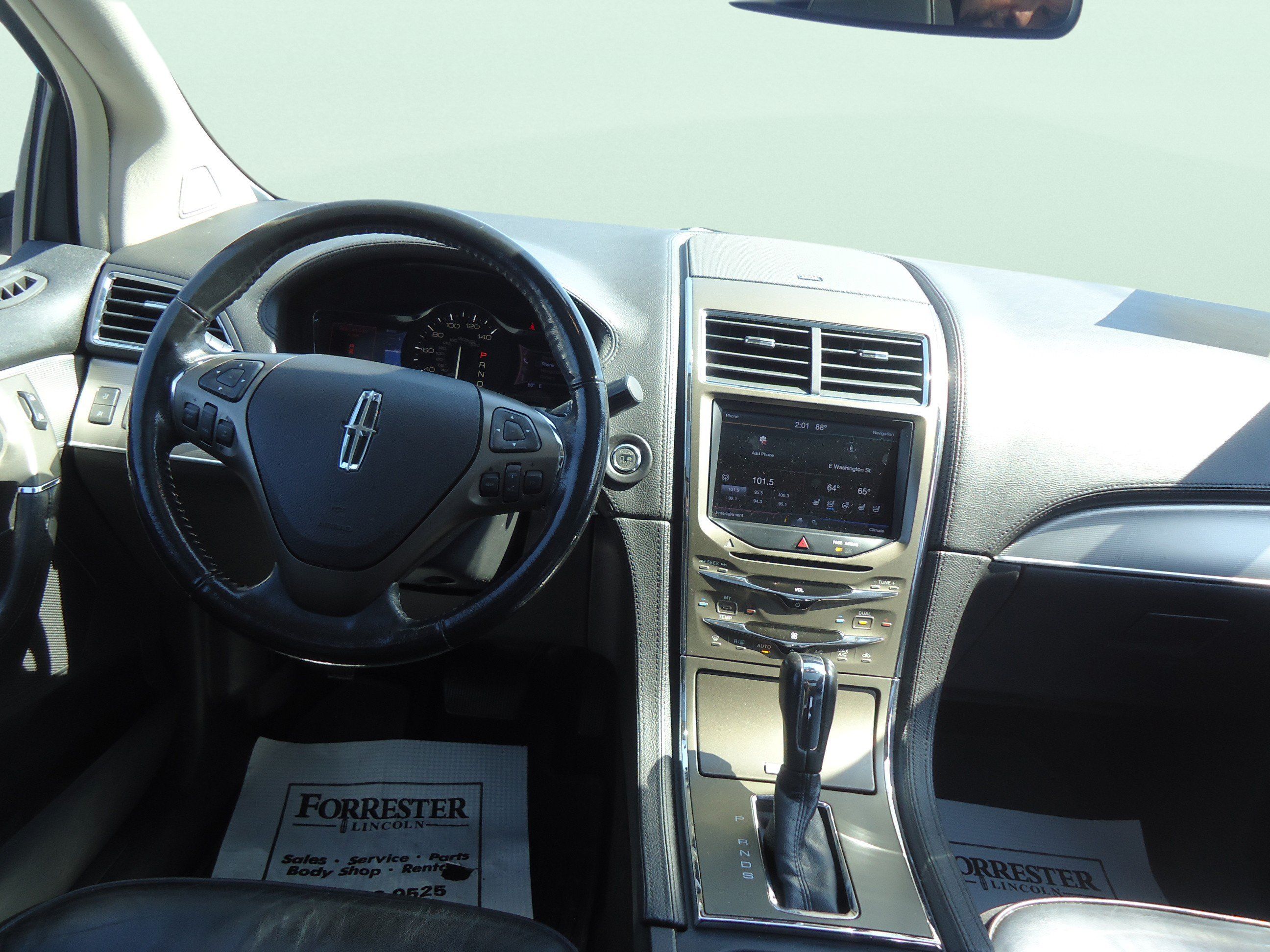 Used 2013 Lincoln MKX AWD image 12