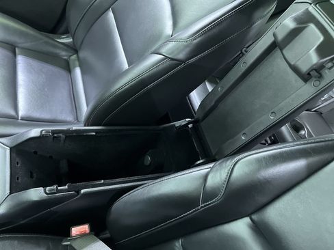 Used 2020 Cadillac XT4 Premium Luxury FWD image 25