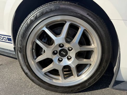 Used 2007 Ford Mustang Shelby GT500 RWD image 35