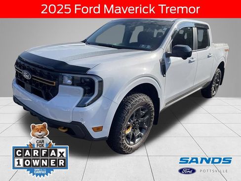 Used 2025 Ford Maverick Tremor AWD/4WD image 1