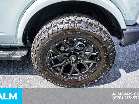 Used 2024 Ford Bronco Outer Banks AWD/4WD image 17