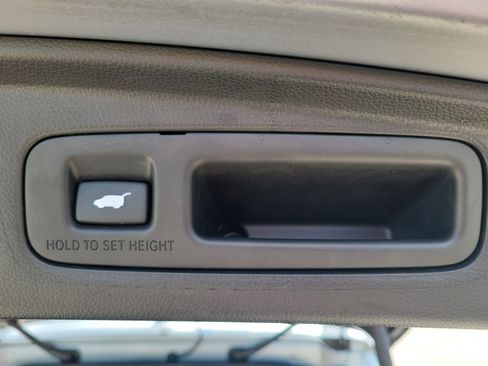 Used 2023 Honda CR-V Sport Touring image 13