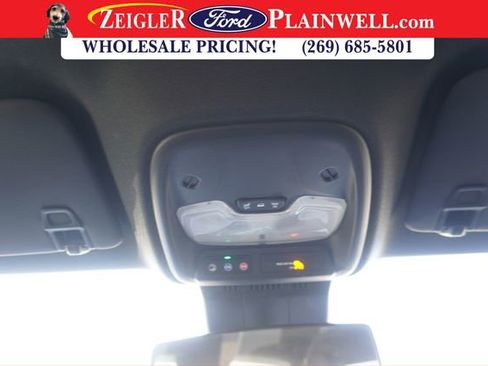 Used 2024 Chevrolet Colorado Trail Boss image 23