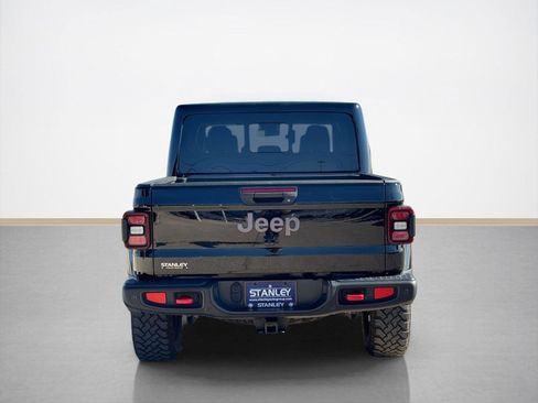 Used 2024 Jeep Gladiator Rubicon image 6