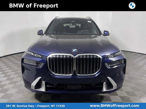 Certified 2024 BMW X7 xDrive40i w/ Premium Package AWD/4WD image 1