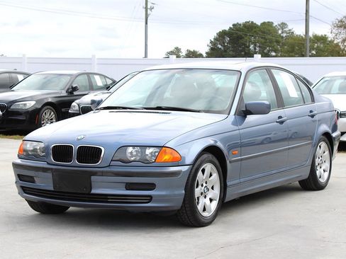 Used 2000 BMW 323i Sedan image 3