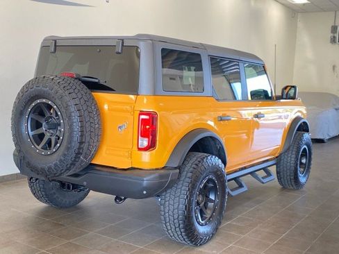 Used 2021 Ford Bronco Black Diamond AWD/4WD image 7