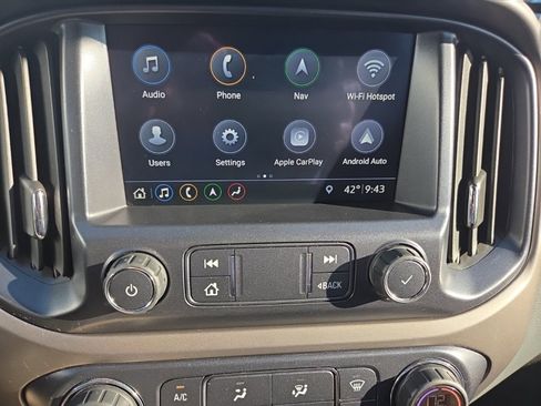 Used 2019 Chevrolet Colorado Z71 image 25