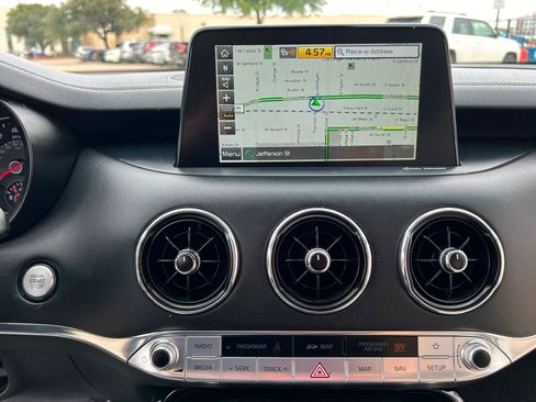 Used 2018 Kia Stinger Premium RWD image 14