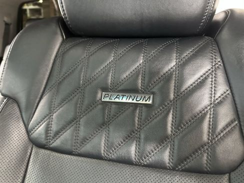 Used 2017 Toyota Tundra Platinum AWD/4WD image 40