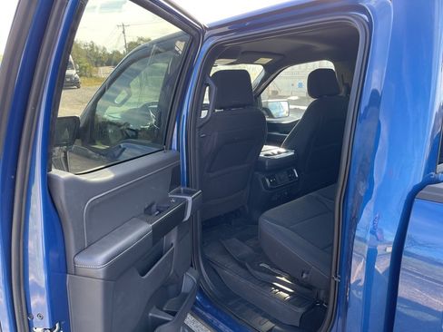 Certified 2022 Ford F150 XLT w/ Equipment Group 302A High image 11