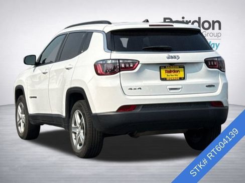 Used 2024 Jeep Compass Latitude AWD/4WD image 4
