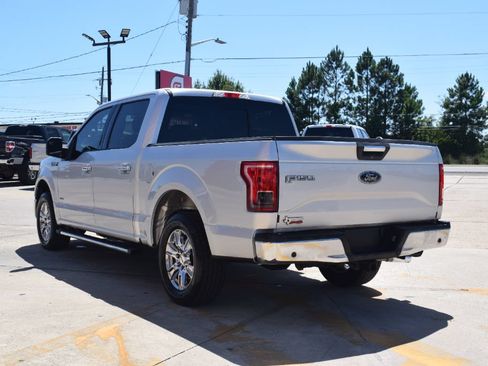 Used 2017 Ford F150 XLT w/ Equipment Group 302A Luxury RWD image 4