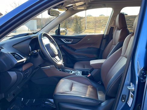 Used 2024 Subaru Forester Touring image 22