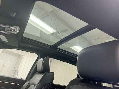 New 2026 RAM 1500 Laramie w/ Laramie Preferred Package image 19