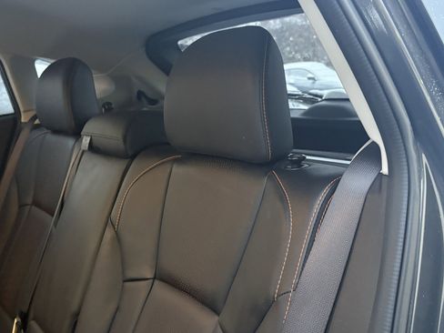 Used 2023 Subaru Crosstrek 2.5i Limited w/ Moonroof Package image 19