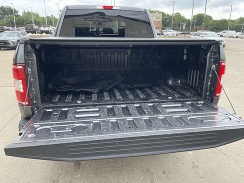 Used 2018 Ford F150 XLT w/ Equipment Group 302A Luxury AWD/4WD image 22