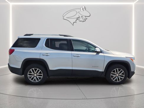 Used 2018 GMC Acadia SLE FWD image 6