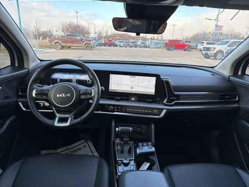 Used 2024 Kia Sportage SX image 13