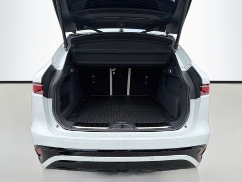 New 2026 Jaguar F-PACE R-Dynamic S AWD/4WD image 12