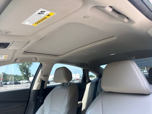 Used 2024 Honda Accord Touring image 31