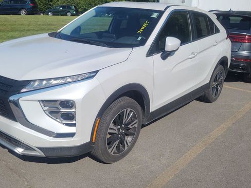 Used 2025 Mitsubishi Eclipse Cross SE AWD/4WD image 4