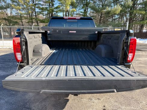 Used 2020 GMC Sierra 1500 Elevation w/ Elevation Value Package image 32