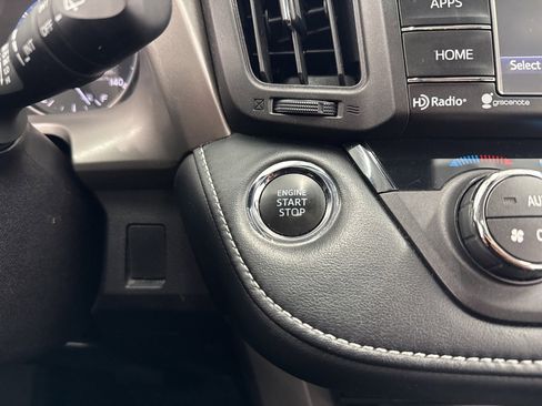 Certified 2018 Toyota RAV4 XLE image 24
