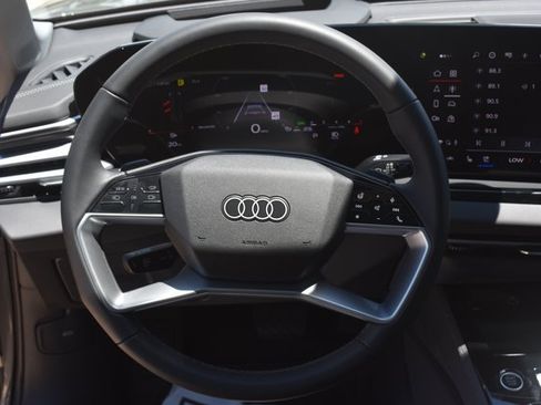 Used 2025 Audi A5 2.0T Premium Plus w/ Premium Plus AWD/4WD image 21