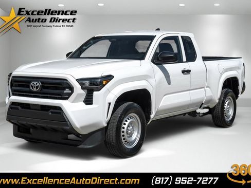 Used 2025 Toyota Tacoma SR RWD image 1