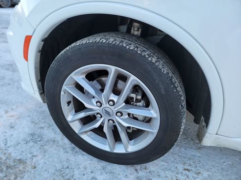 Used 2024 Dodge Durango GT image 10