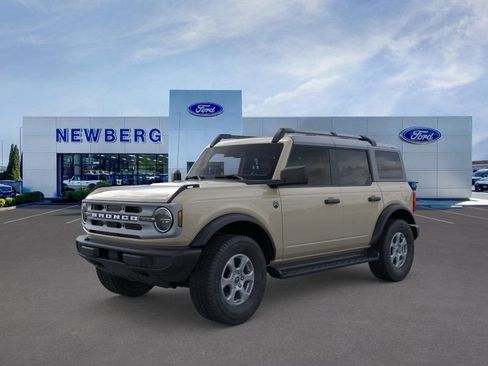 New 2025 Ford Bronco Big Bend image 3