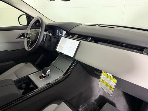 Certified 2025 Land Rover Range Rover Velar S image 30