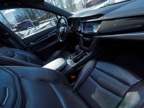 Used 2020 Cadillac XT6 Sport image 45