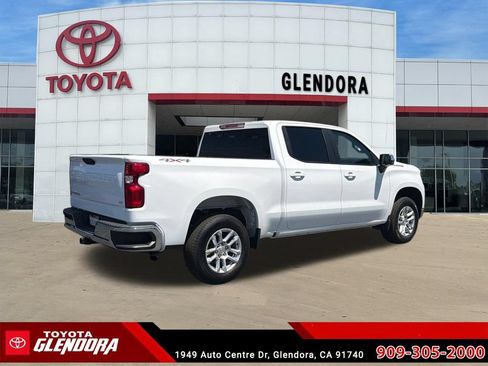 Used 2025 Chevrolet Silverado 1500 LT AWD/4WD image 11