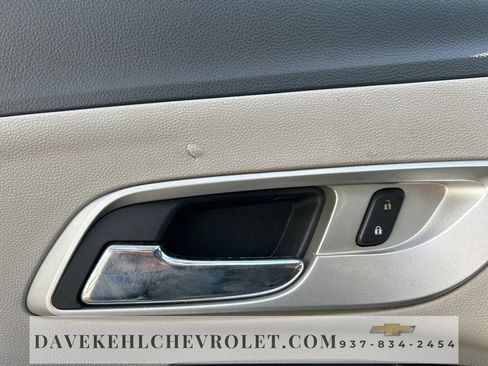 Used 2012 Chevrolet Equinox LT w/ Driver Convenience Package image 17