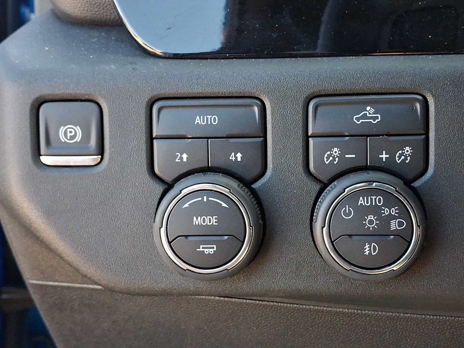 Used 2026 Chevrolet Silverado 1500 RST AWD/4WD image 24