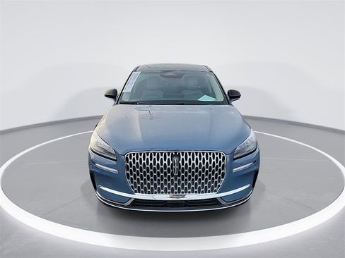 Used 2025 Lincoln Corsair FWD image 3