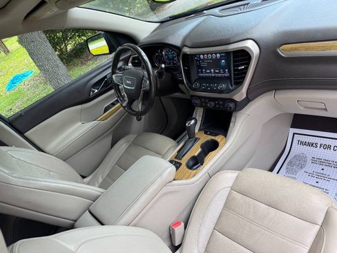 Used 2018 GMC Acadia Denali w/ Technology Package AWD/4WD image 16