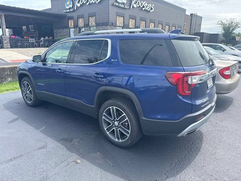 Used 2023 GMC Acadia SLT w/ Technology Package FWD image 6