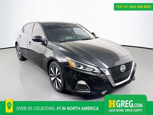 Used 2021 Nissan Altima 2.5 SV image 1