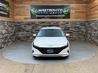 Certified 2023 Hyundai Elantra SEL video 3