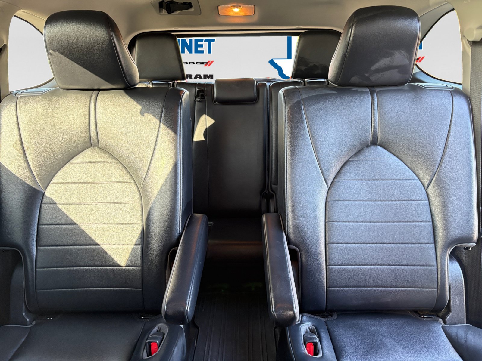 Used 2021 Toyota Highlander XLE FWD image 30