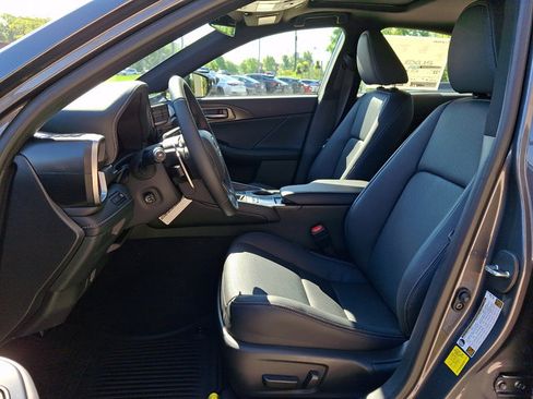 New 2026 Lexus IS 350 F Sport AWD/4WD image 9
