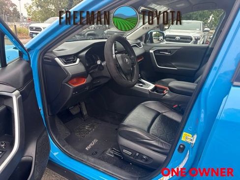 Used 2019 Toyota RAV4 Adventure AWD/4WD image 7