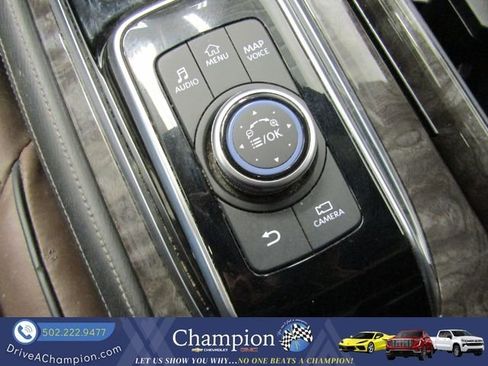 Used 2023 Nissan Armada Platinum w/ Captain's Chairs Package AWD/4WD image 41