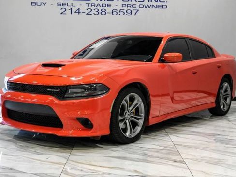 Used 2020 Dodge Charger R/T RWD image 2