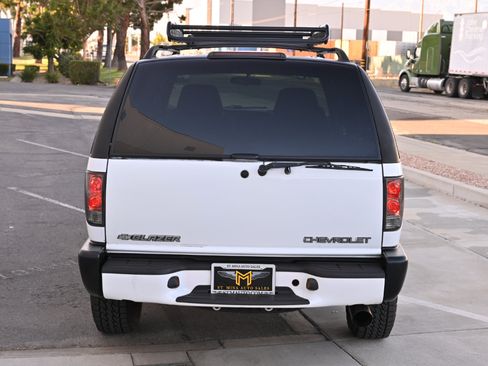 Used 2002 Chevrolet Blazer LS w/ Preferred Equipment Group AWD/4WD image 5