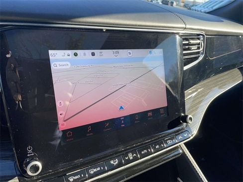 Used 2022 Jeep Wagoneer Series II w/ Premium Group I image 8