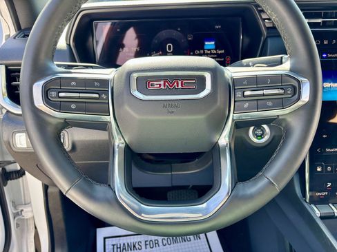 Used 2025 GMC Terrain Elevation AWD/4WD image 29